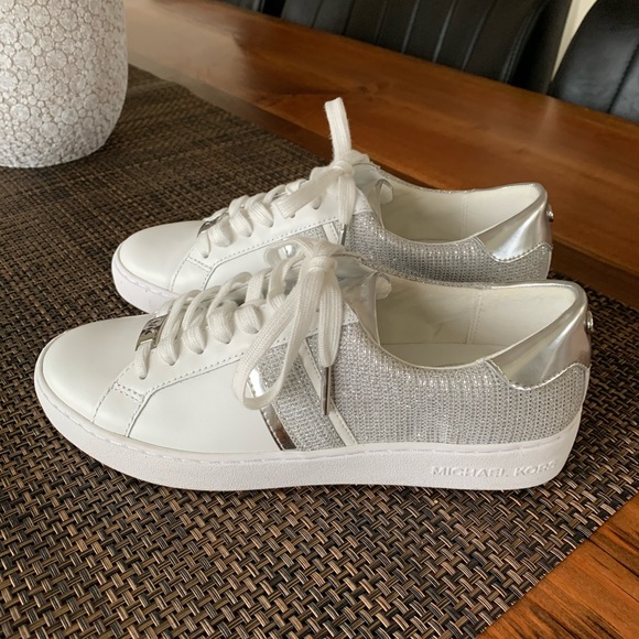 Michael Kors sneakers - Picture 2 of 5